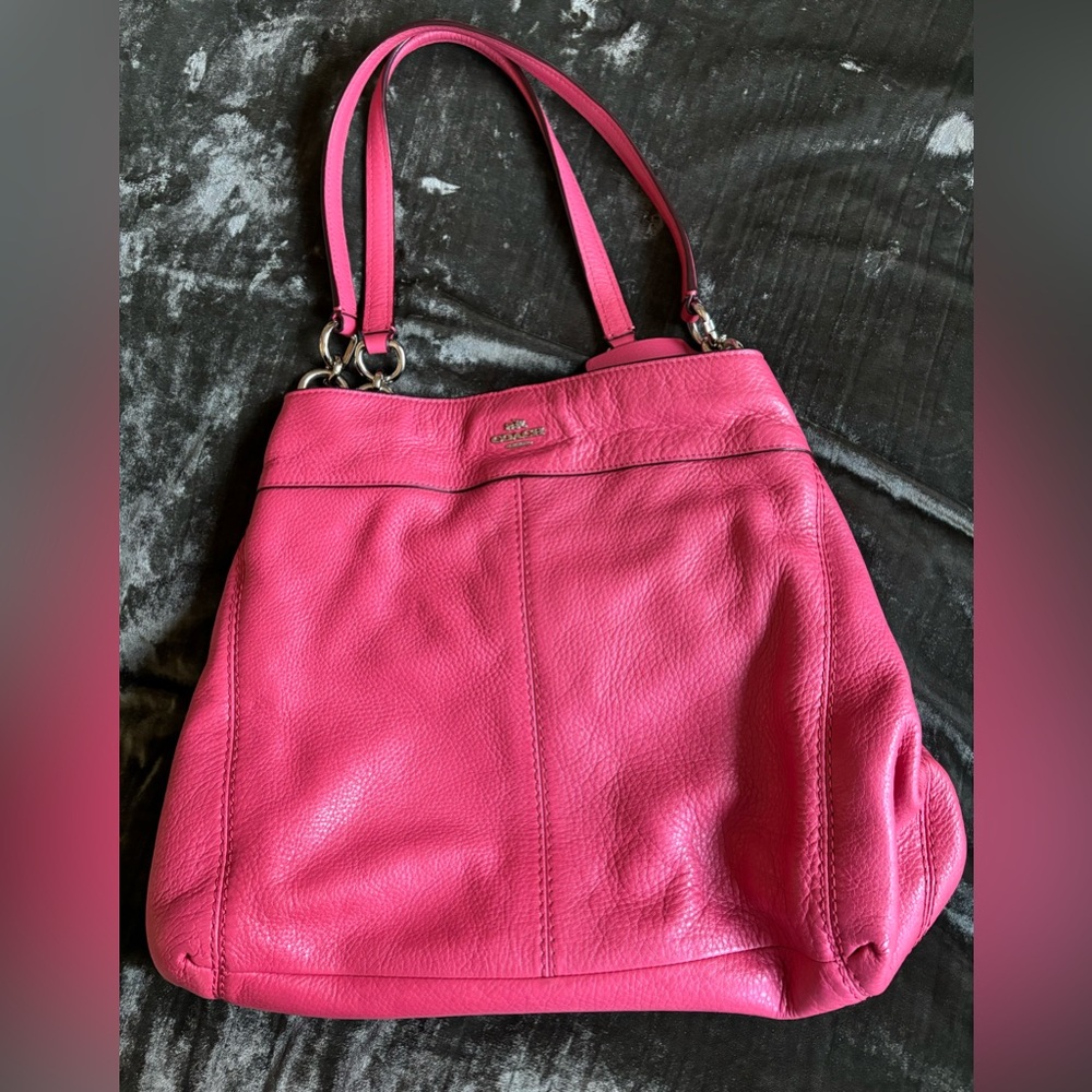 Coach Barbie Pink Pebbled leather shoulder bag, nearly-new